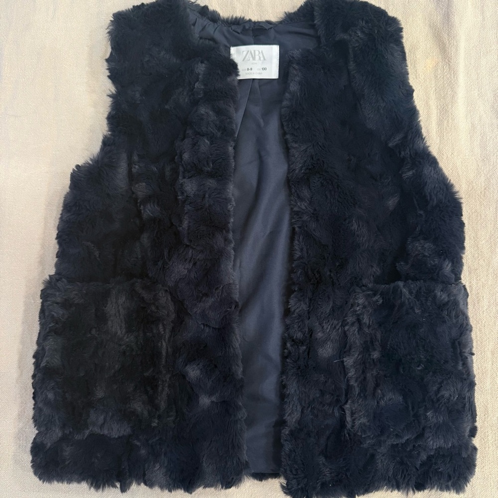 Zara Midnight Faux Fur Vest